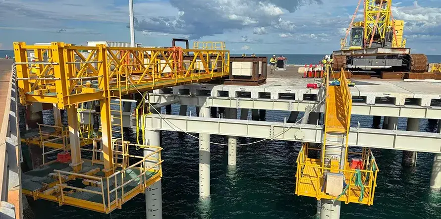 Fabricación de estructuras de acero para el sector marino