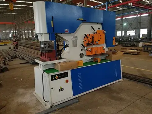 Máquina CNC de punzonado y cizallado hidráulico