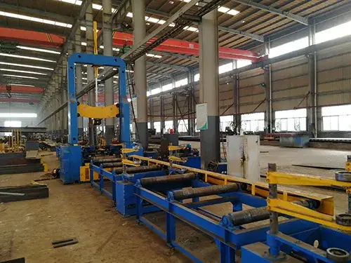 Máquina de ensamblaje de vigas H