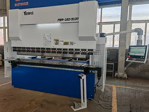 Plegadora CNC de 160 T (Yawei)