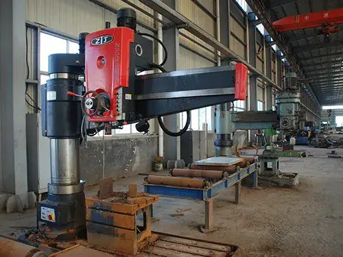 Taladro radial