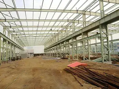 Fabricación a medida de estructuras metálicas para edificaciones